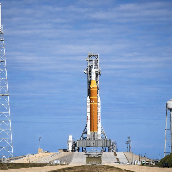 nasa artemis rocket launch