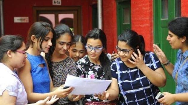 Aranthangi Nisha’s Son Scores 322 In SSLC Exam, But Her Powerful Message Wins Hearts