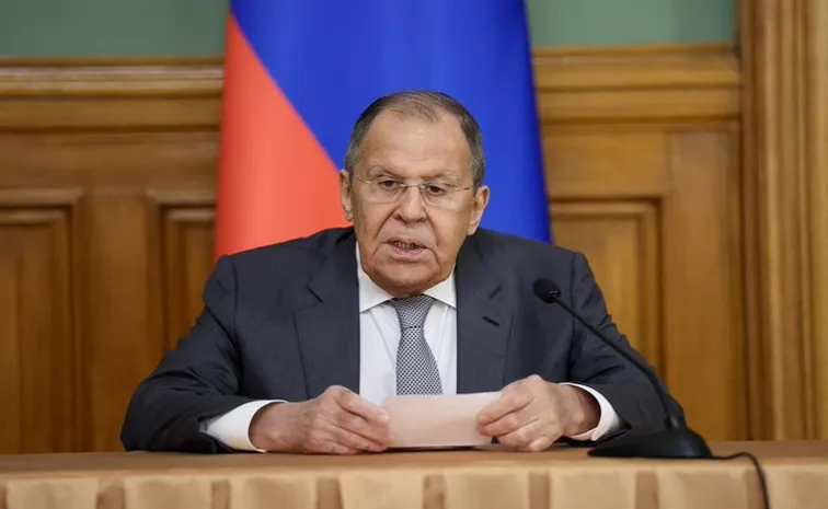 Middle East War Impact Russia Assures India on Oil & Gas Supply Amid Hormuz Crisis