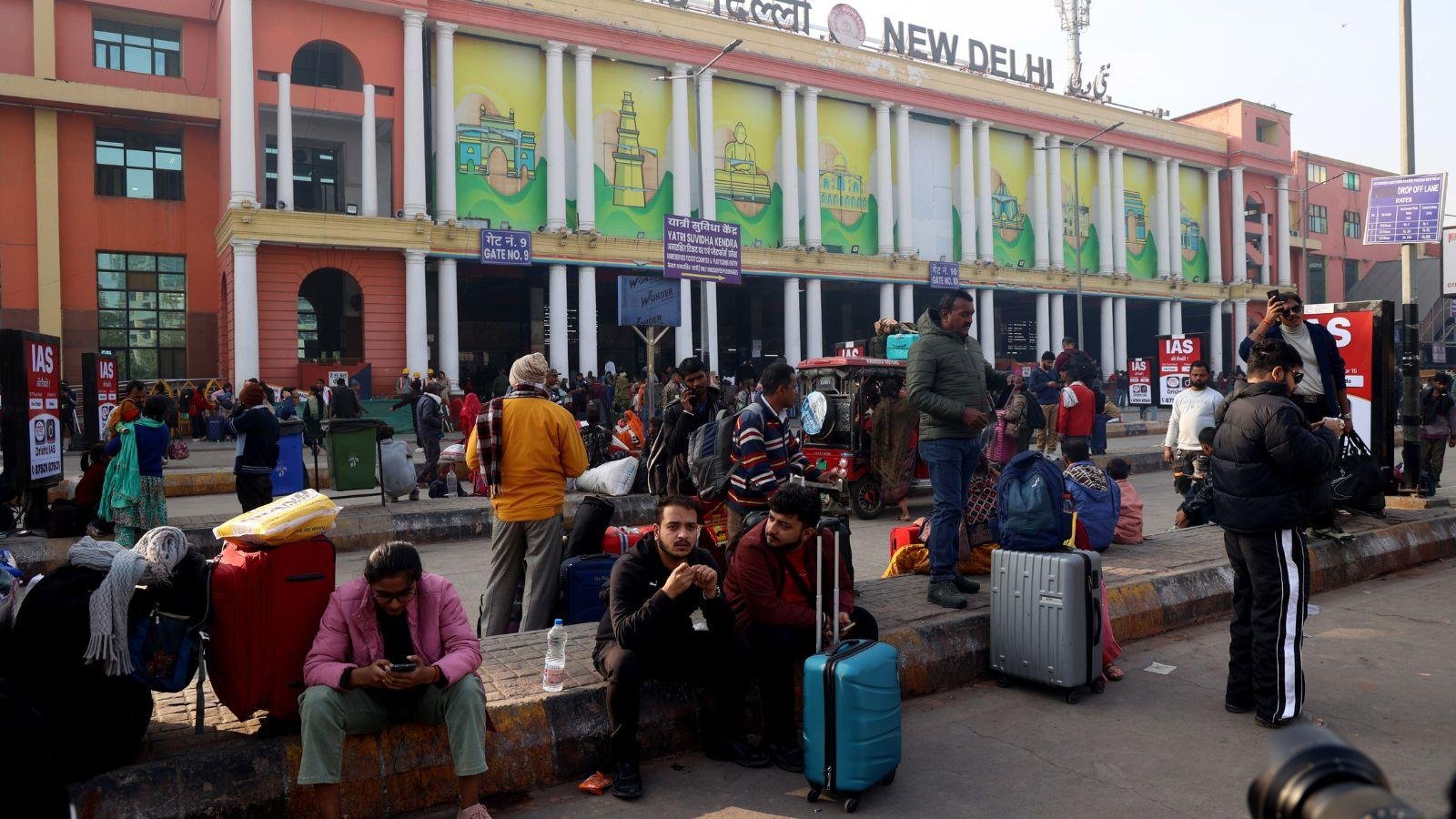 New Delhi Railway Station Mega Makeover 30 Trains to Be Shifted, 4-Year Redevelopment Plan