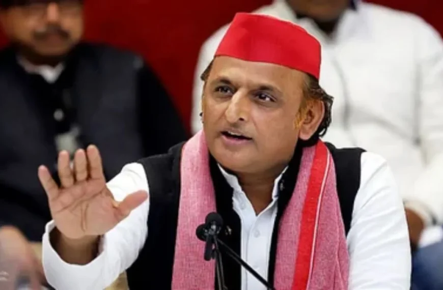 “Didi, You Have Not Lost” — Akhilesh Yadav Meets Mamata Banerjee After Bengal Defeat