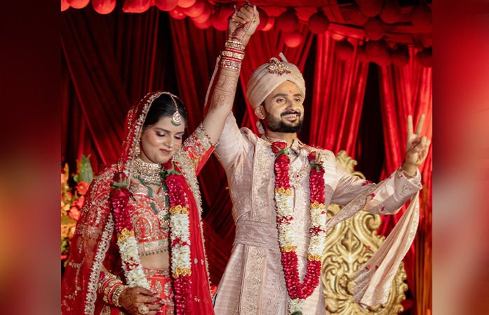 Pawan Singh Lights Up Cricketer Akash Deep's Wedding!