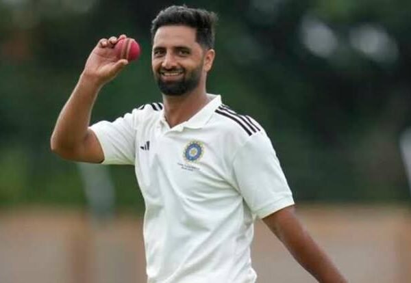 IND vs WI 2nd ODI: Auqib Nabi Makes India Debut