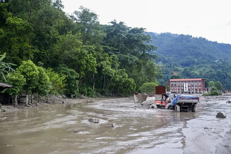 chameliya river